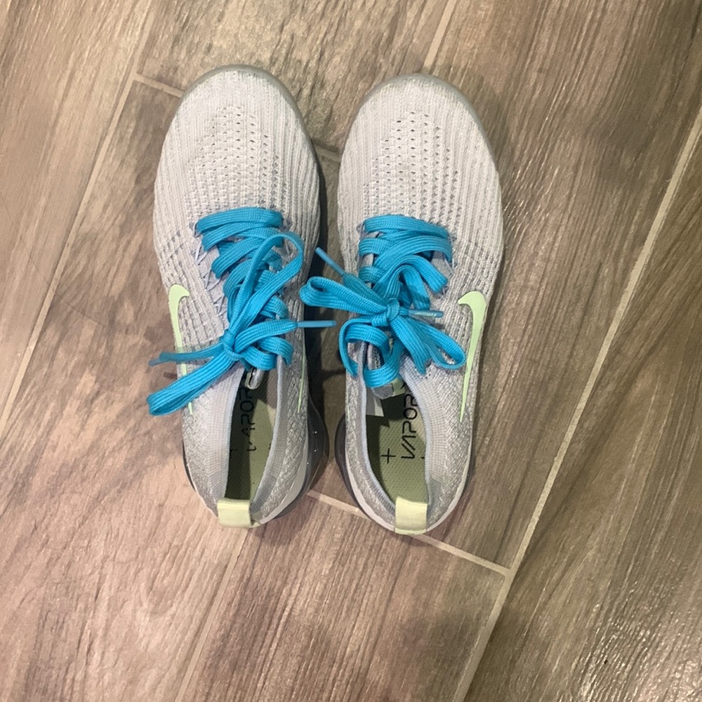 Women Nike VaporMax!